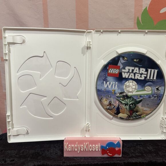 LEGO Star Wars III: The Clone Wars (Nintendo Wii, 2011) No booklet - Picture 3 of 5